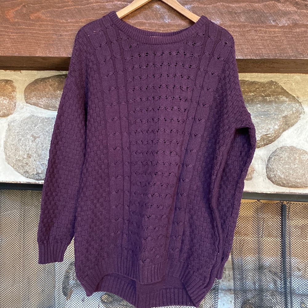 Old Navy sweater